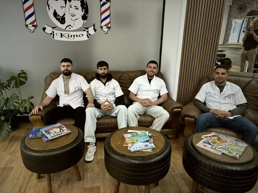 Das Team von Barbershop Kimo Weiden